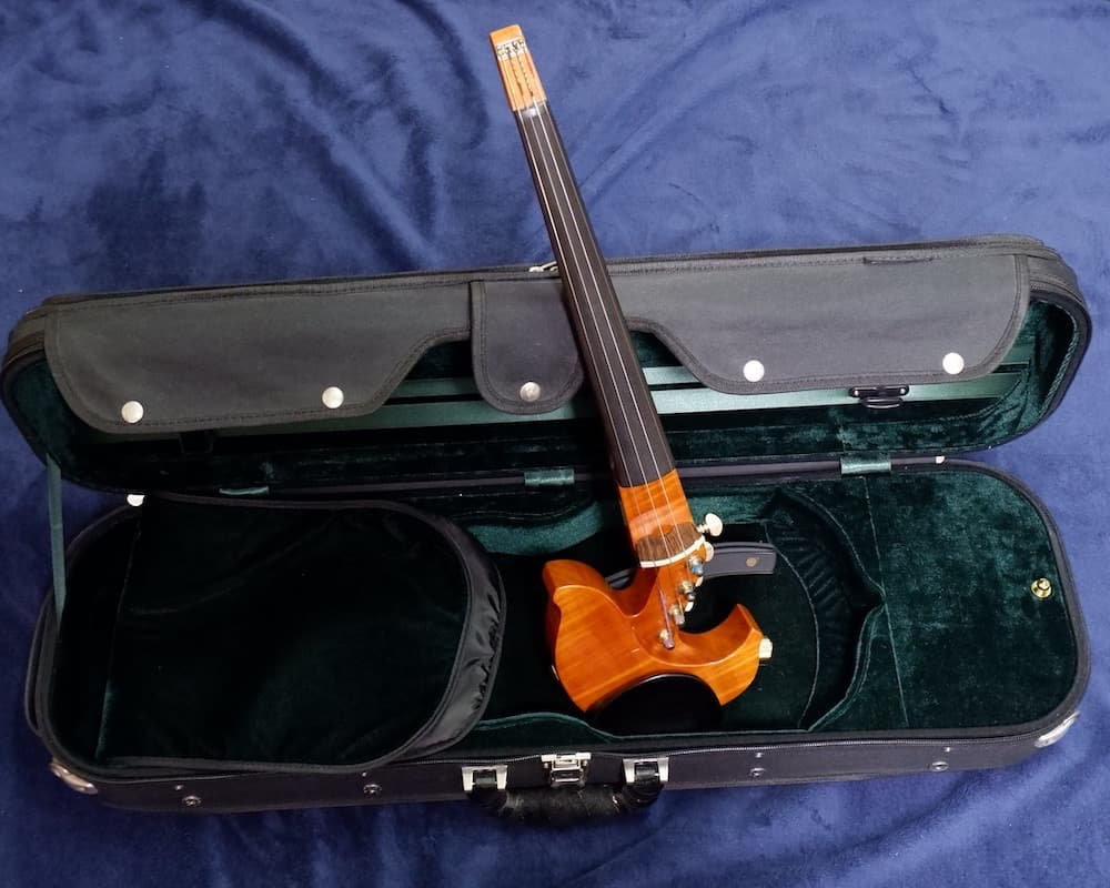 エレキバイオリン Jordan（ジョルダン）4弦　虎目　音出し確認済み