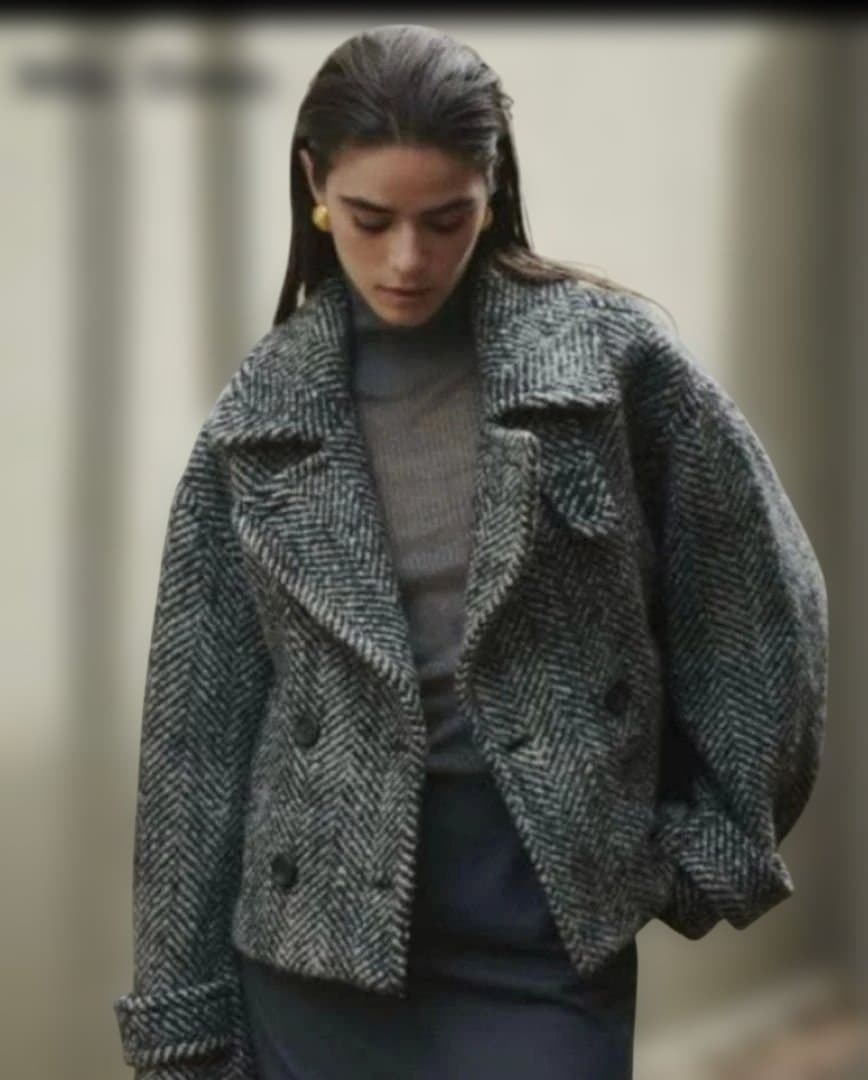 未使用級✨️　ミラオーウェン　ショート丈リバーダブルコート