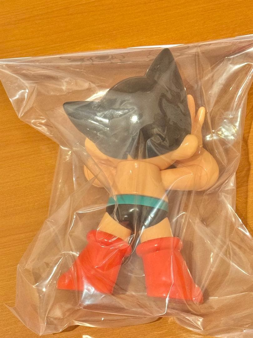 GRAPE BRAIN ELECTRIC TOYS 鉄腕アトム