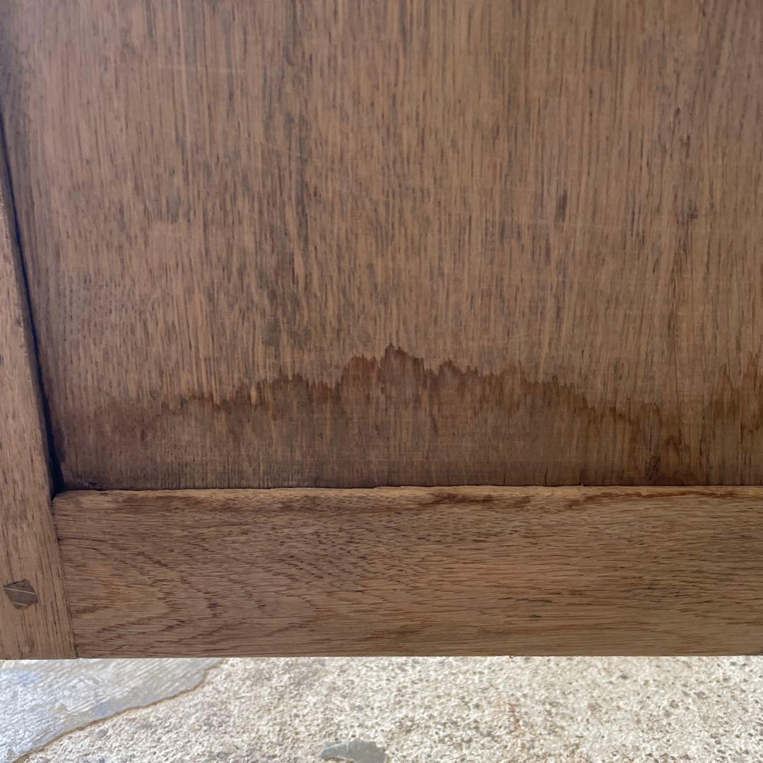 eauビンテージ ドロワーキャビネット 剥離