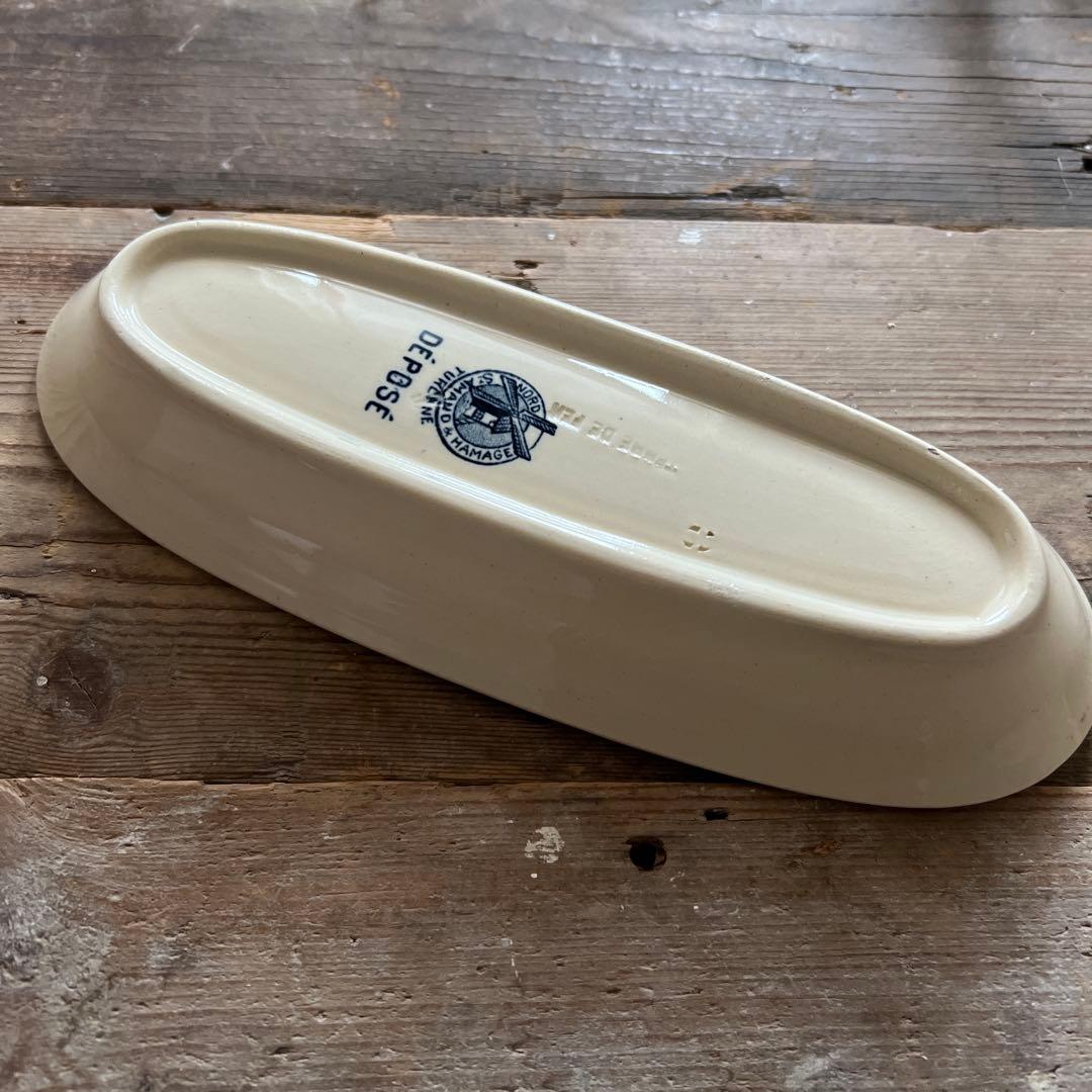 St Amand製 陶器のソープディッシュ フレンチアンティーク ヴィンテージ