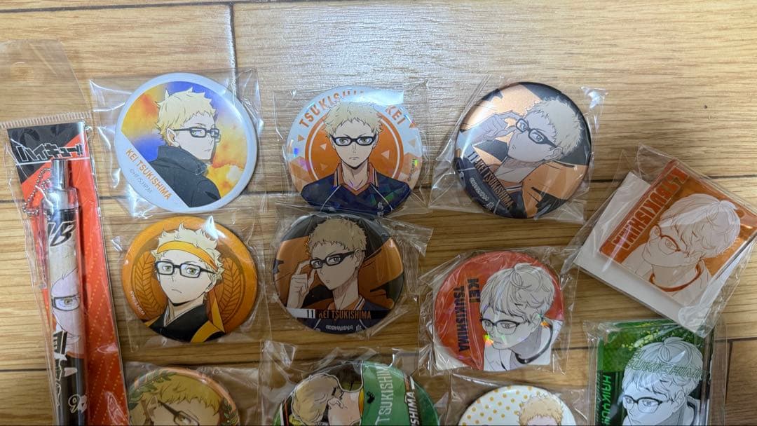 m*o様 ハイキュー　月島蛍　グッズ　アクリルスタンド　缶バッジ　102点　まと