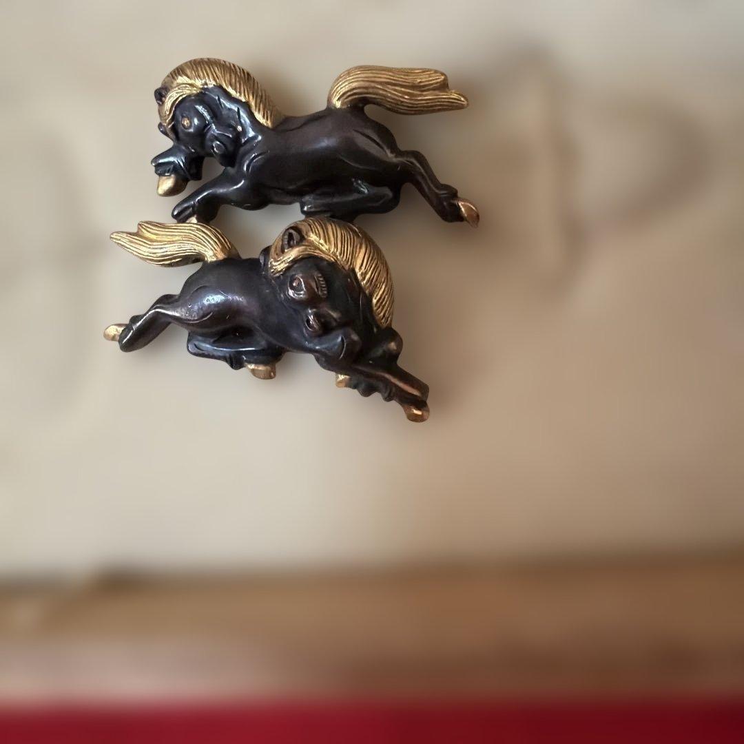 古美術　骨董品　刀装具 跳馬 野馬図目貫 無銘