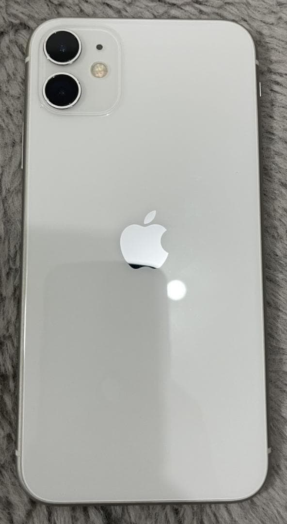 iPhone 11 128GB バッテリー100％　SIMフリー