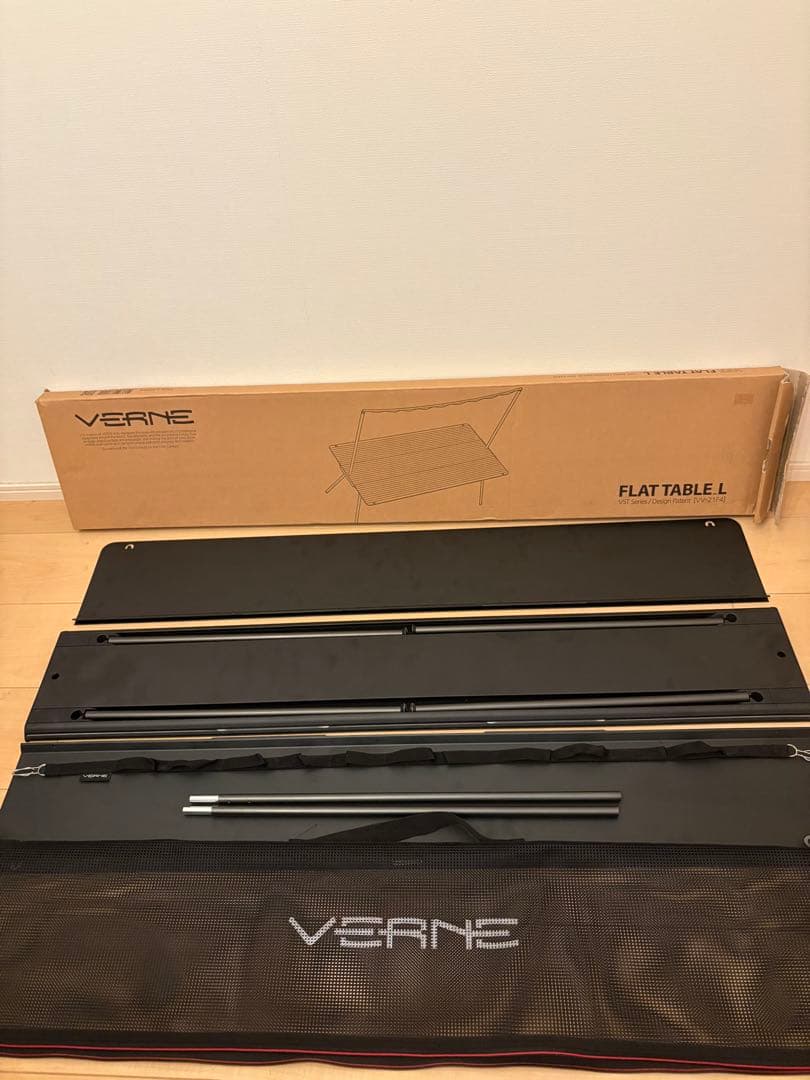 VERNE FLAT TABLE L ブラック　ベルン　フラットテーブル