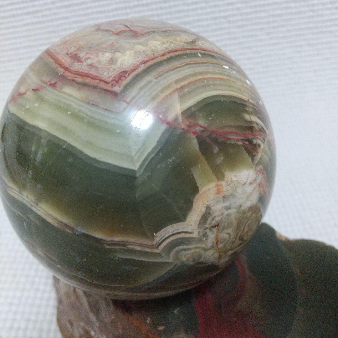 まるで惑星 4.2kg 碧玉? 赤/緑/黄の縞模様が美しい観賞石31cm