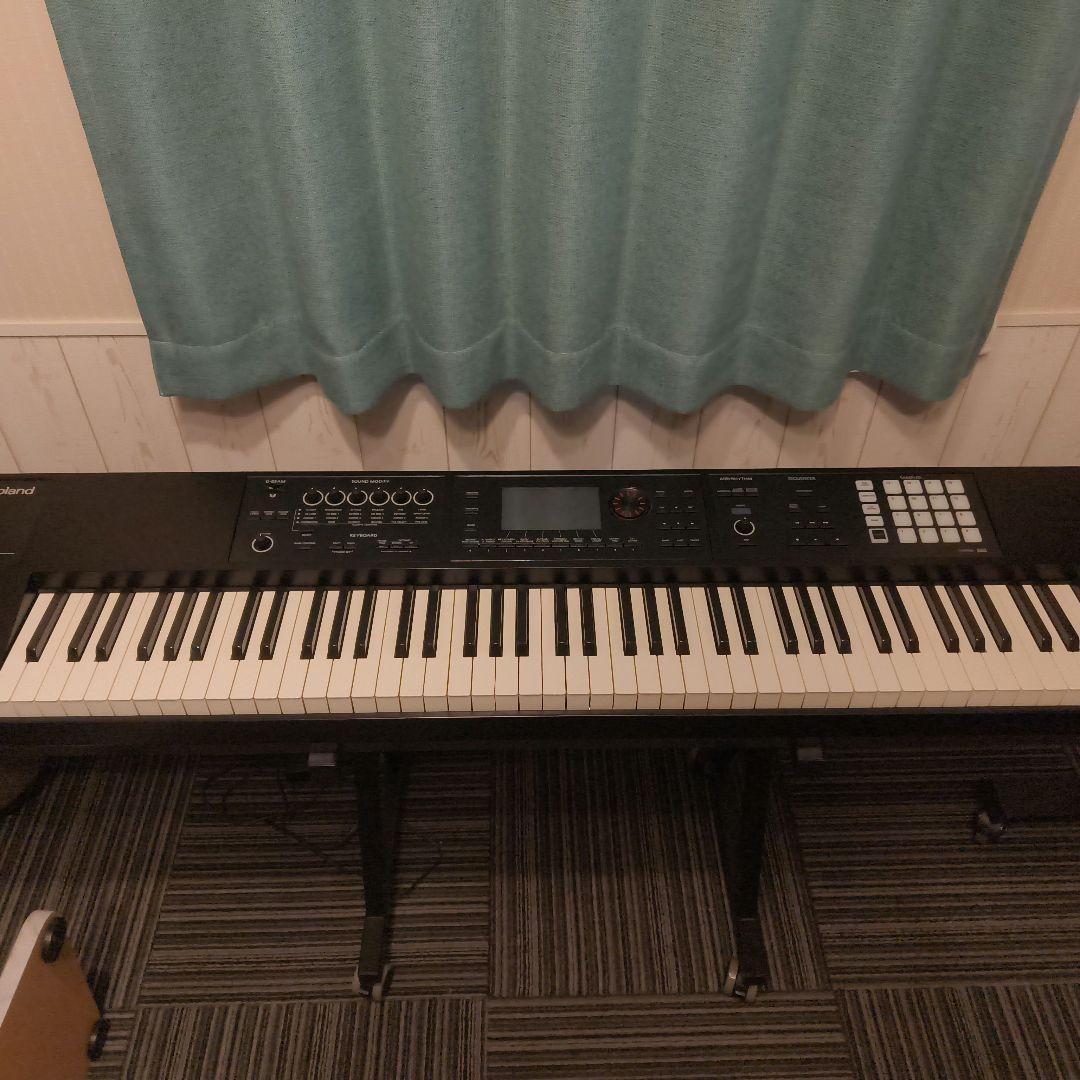 Roland FA-08 88鍵シンセサイザー