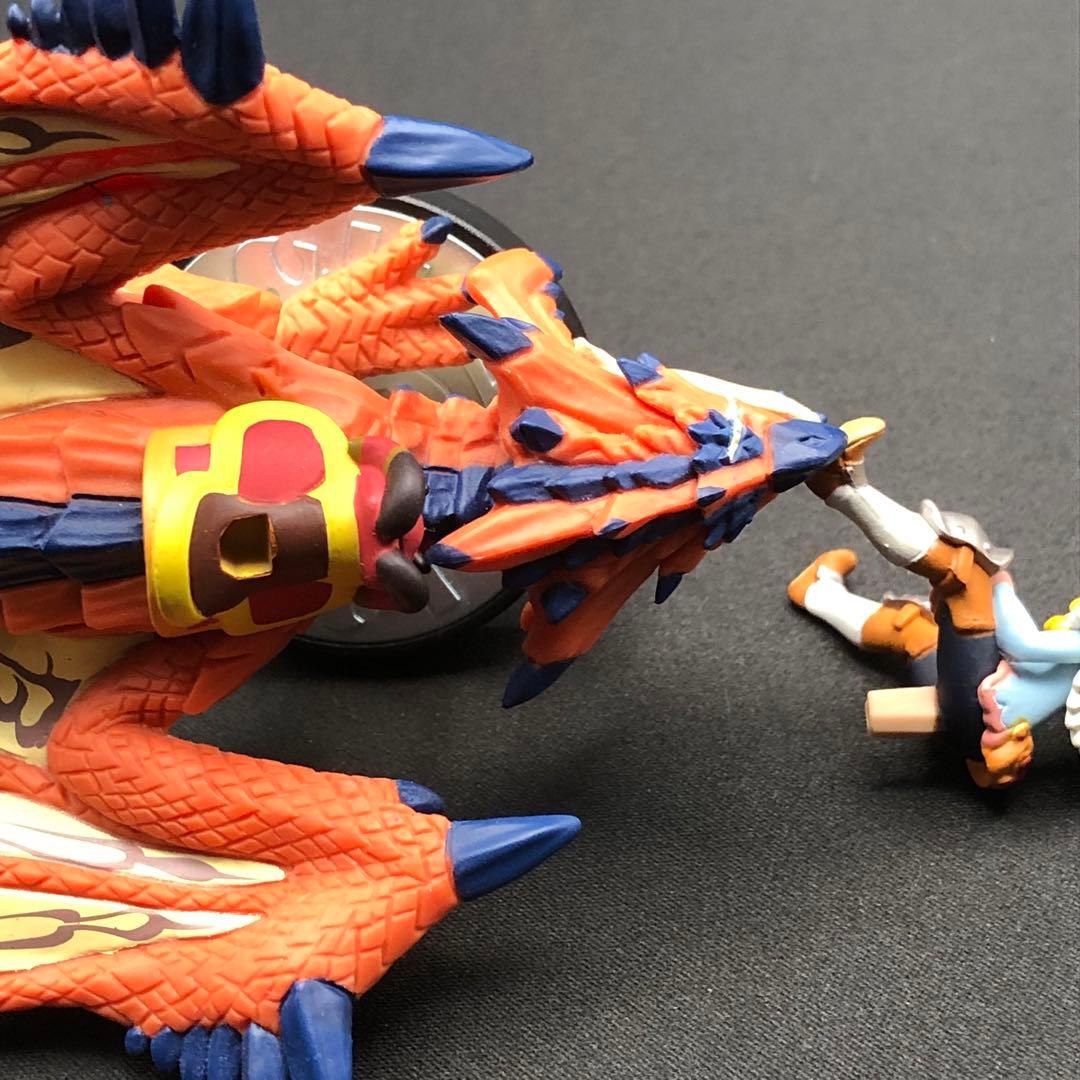 アミーボ ★ 隻眼のリオレウス ＆ ライダー(女の子) ★ モンハンストーリーズ