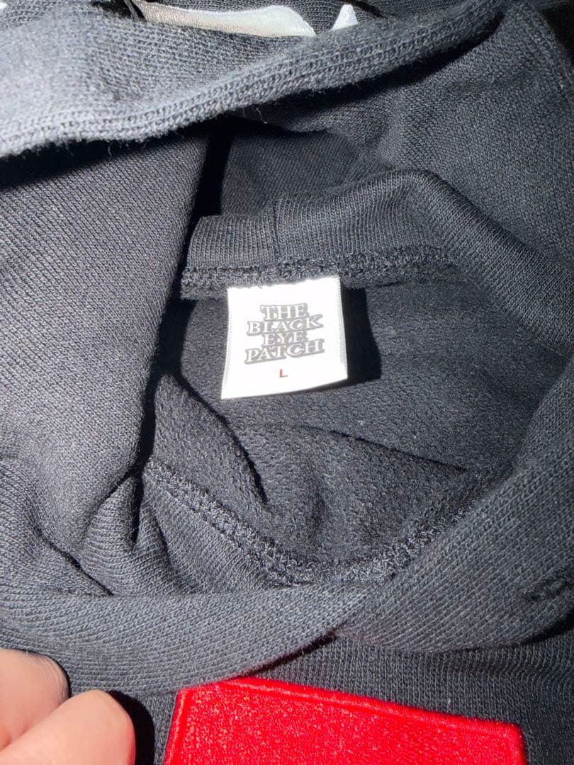 black eye patch スウェット