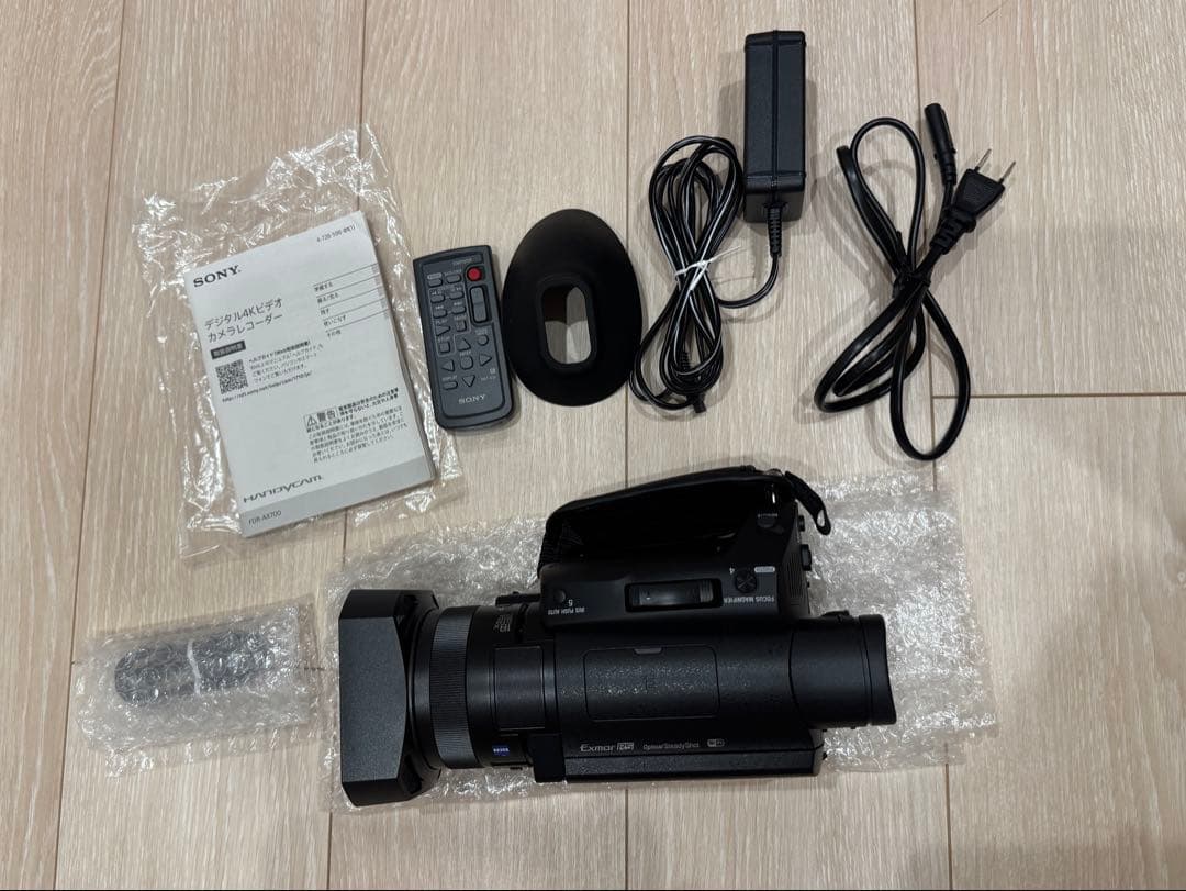 【美品】FDR-AX700 SONY デジタル4K ビデオカメラ