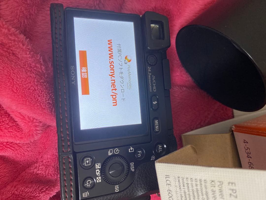 SONY α6000 E 18-200mm レンズ付き