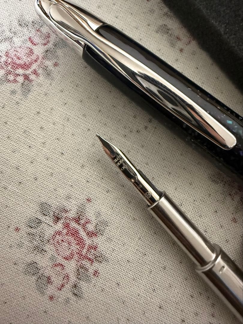 パイロットキャップ レス、螺鈿