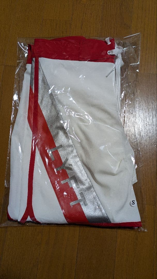 LYFT 水着 S 白/赤 ボードショーツ フィジーク 未使用