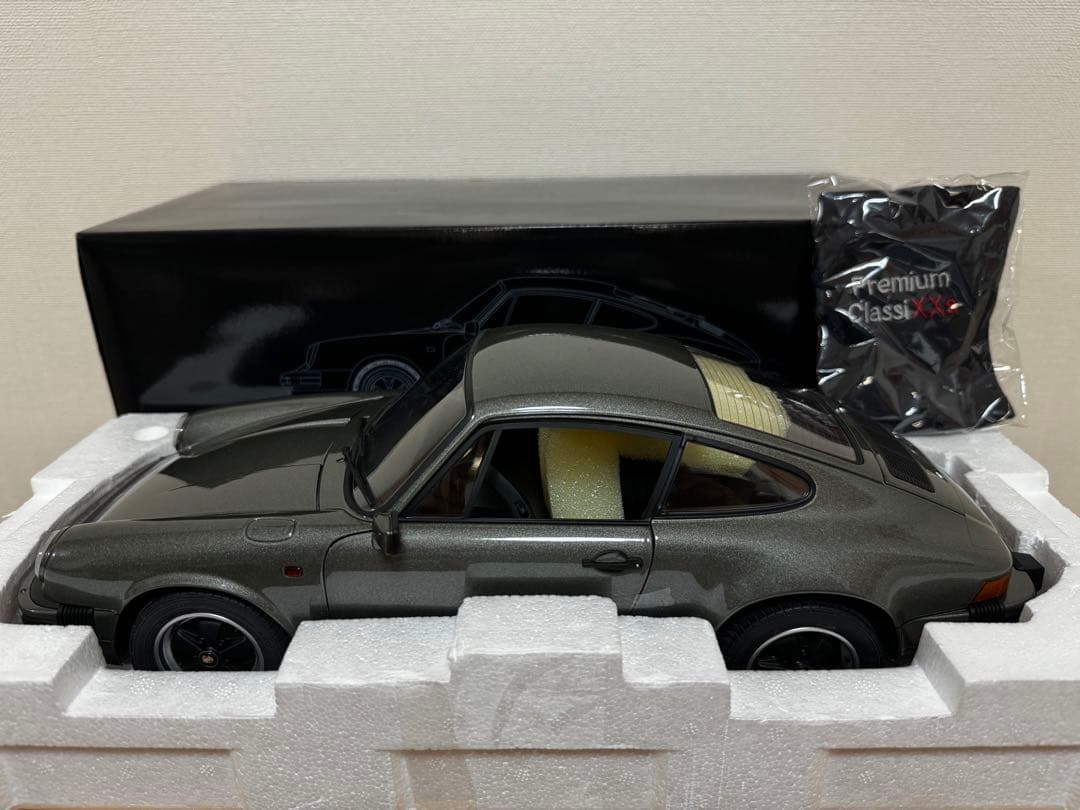Premium ClassiXXs 1/12 Porsche 911 限定500