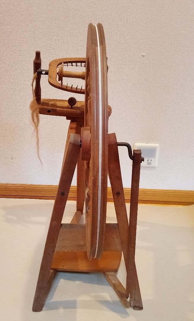 アシュフォード社 トラディショナル（ダブルドライブ）紡毛機 紡ぎ車