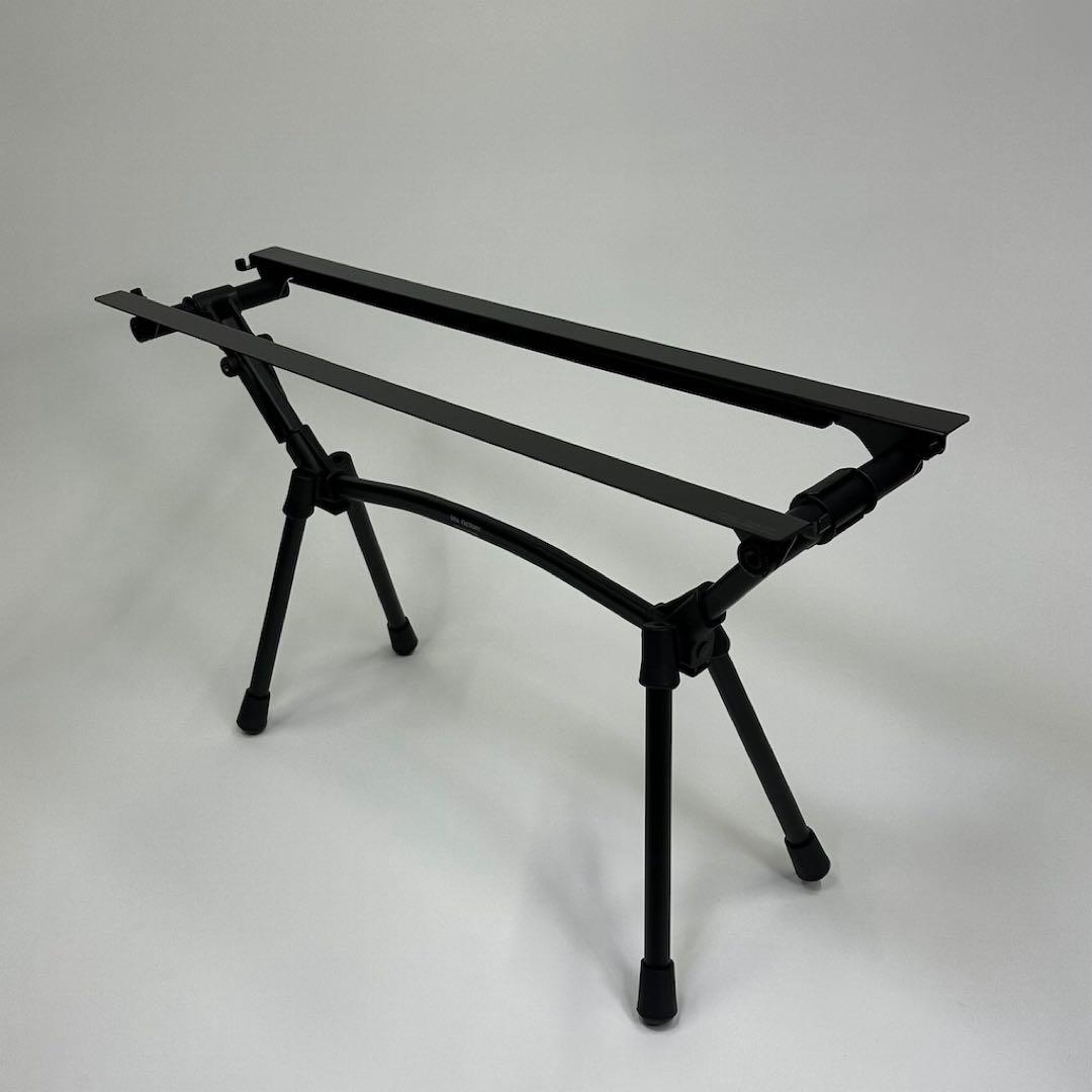 OMA FACTORY テーブル OMA.TOP