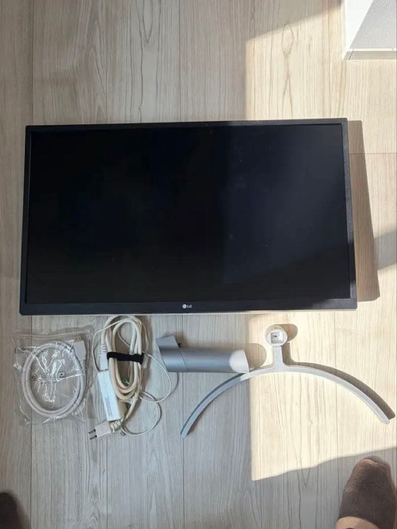 【最終価格】LG ディスプレイ 27インチ モニター 4K 27UL500-W