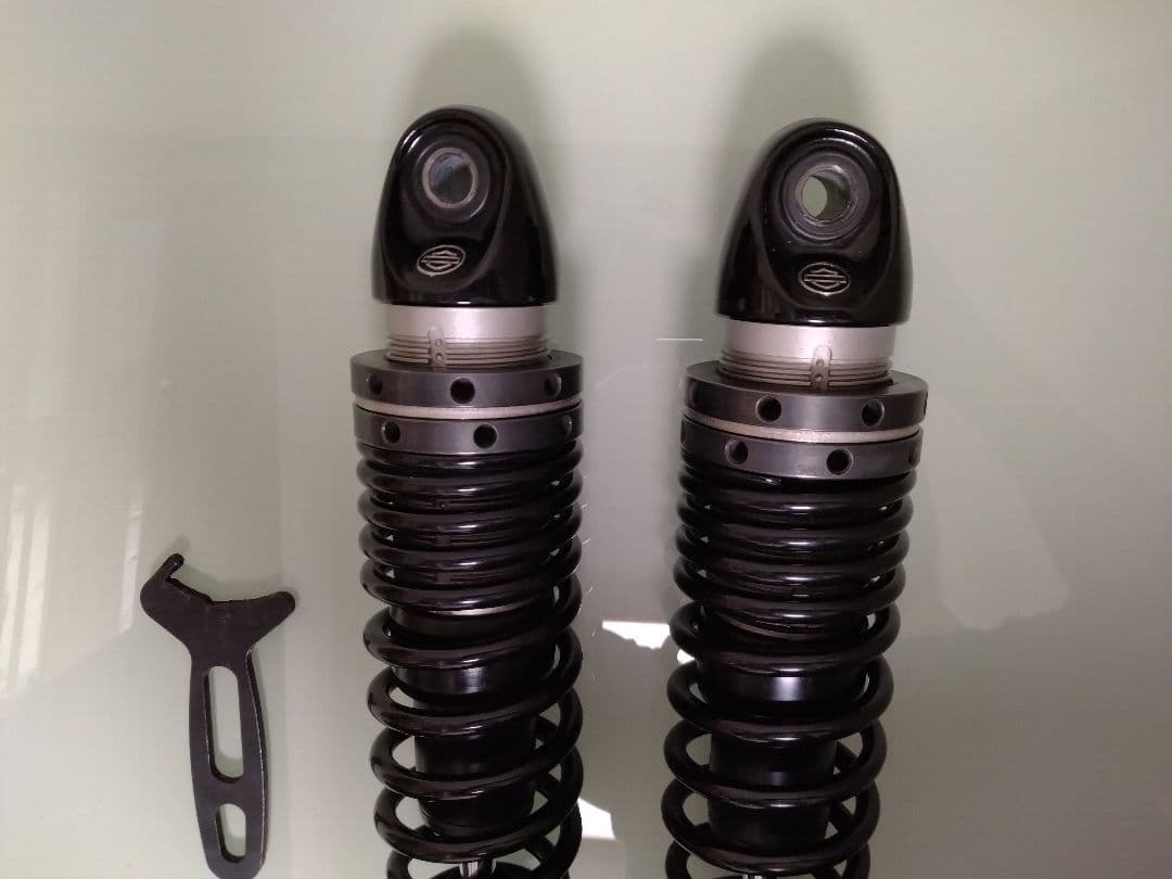 スポーツスター 純正エマルジョンリアサスペンション 11インチ・285ｍｍ