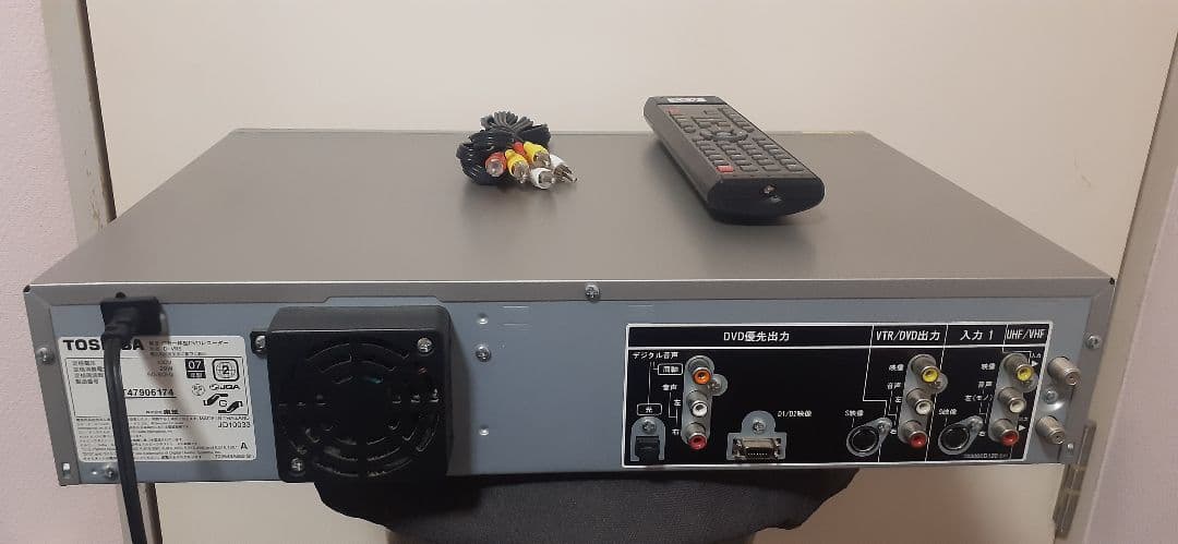 A25 東芝 D-VR5ビデオ一体型DVDレコーダーVHS～DVDにダビングに。