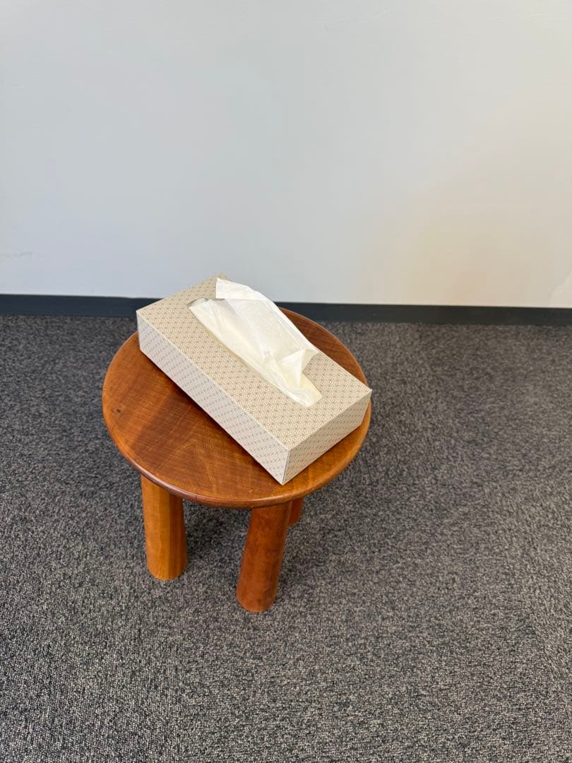 木製円形サイドテーブル チェア