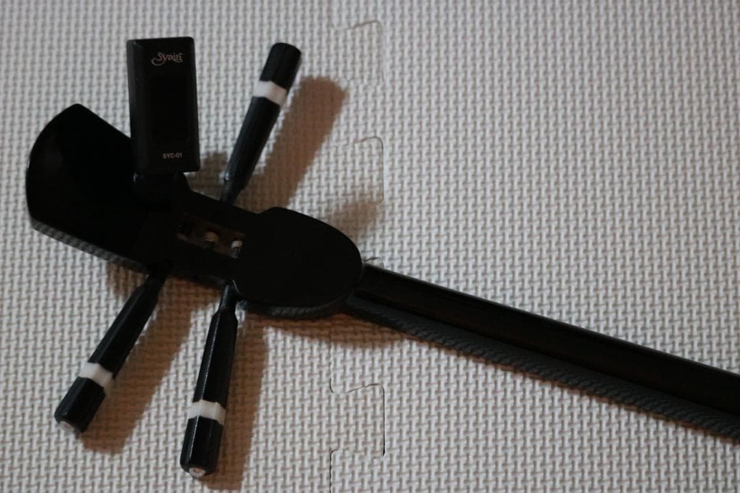 沖縄三線セット（人工皮張り）教本と初心者に必要なお得な付属品付 新品未使用