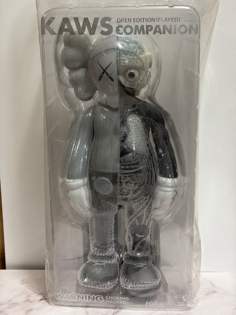 KAWS COMPANION OPEN EDITION 36㎝　人体模型