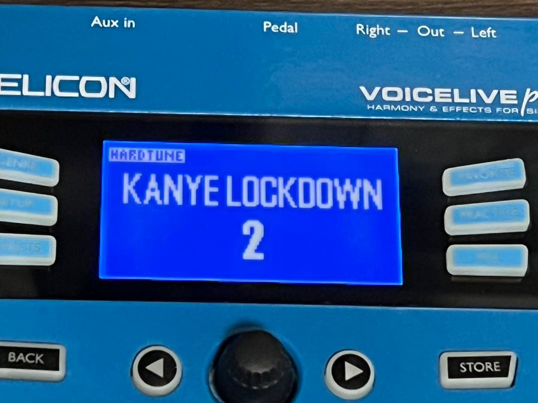 即配送　TC HELICON VoiceLive Play アダプター付き