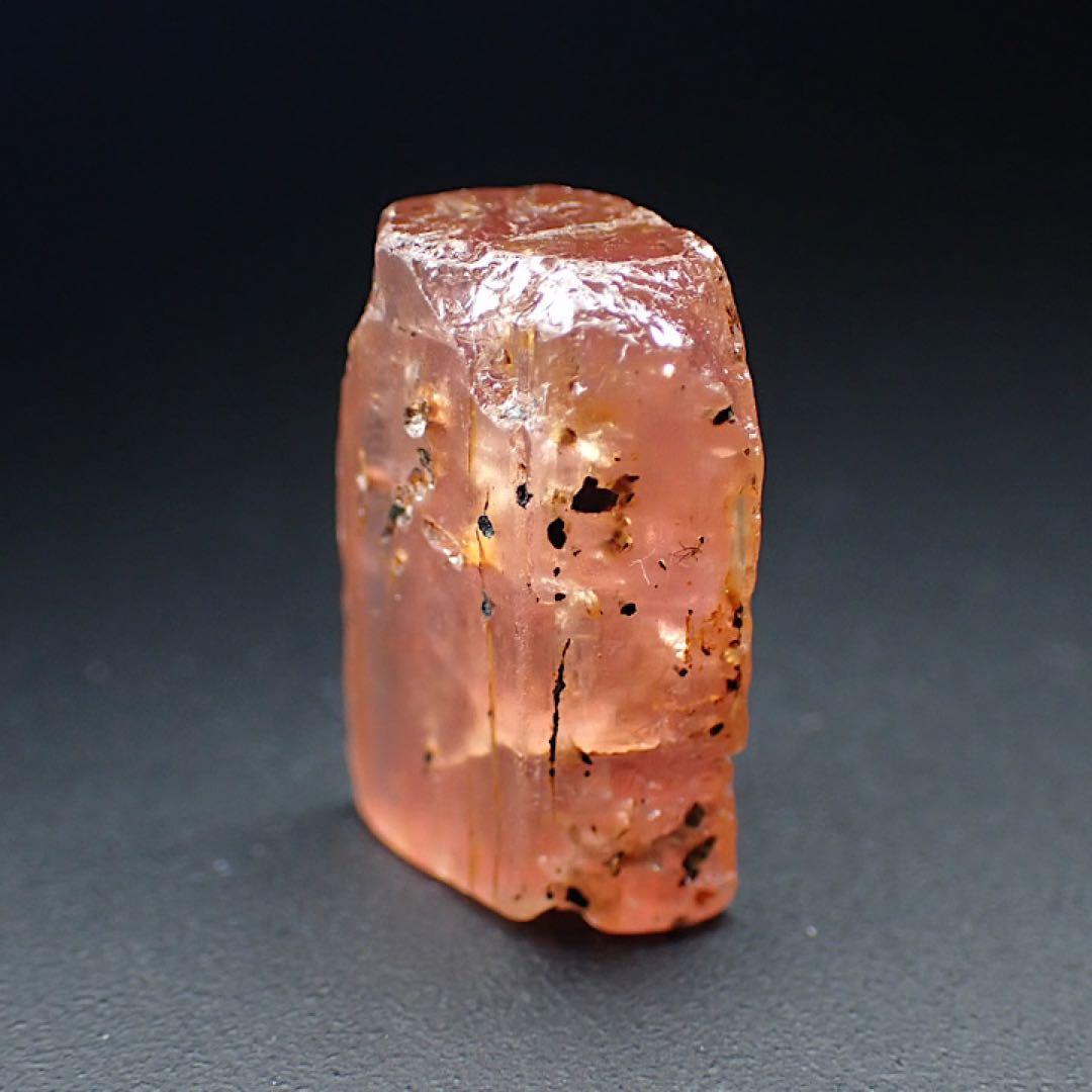 【ブラジル/ミナスジェライス産】インペリアルトパーズ原石