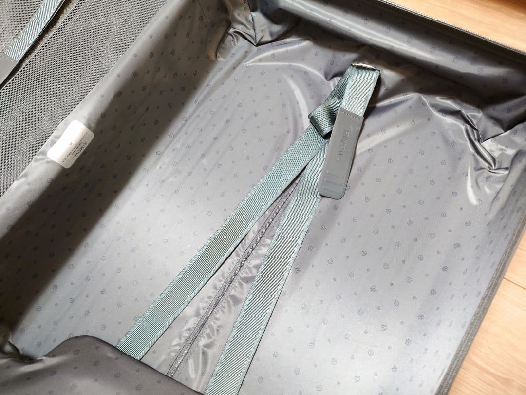 RIMOWA リモワ エッセンシャル チェックイン M Slate グレーグロス