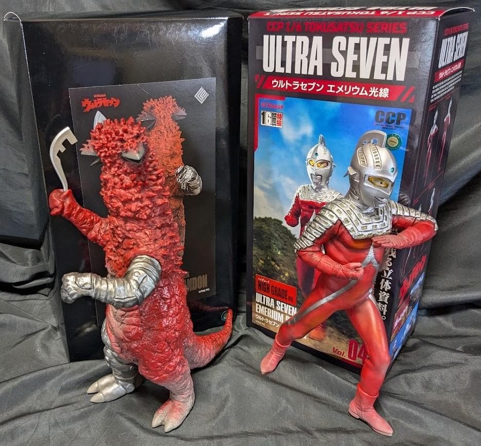 ウルトラセブン＆改造パンドン（ＣＣＰ）1/6特撮シリーズ２体セット