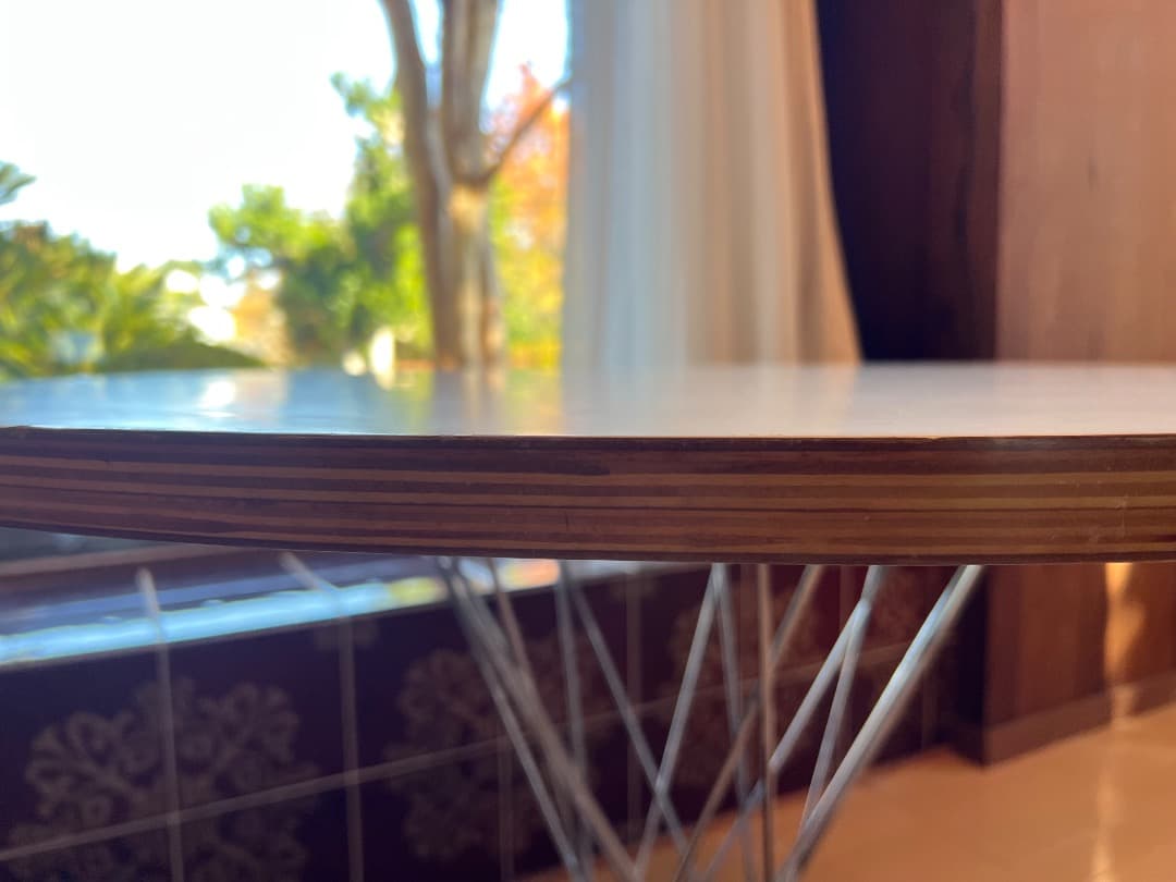 イサムノグチ　サイクロンテーブル　（リプロダクト家具）