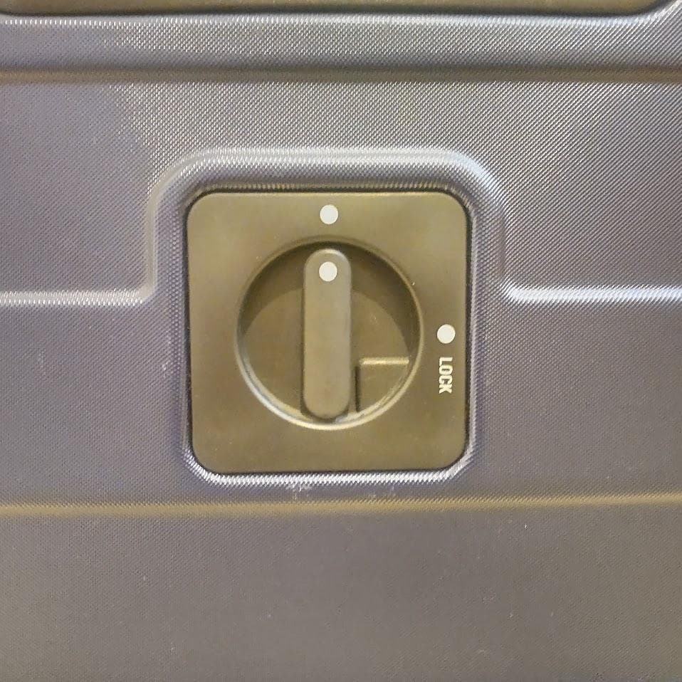 【廃盤】無印良品 バーの高さを自由に調節できるストッパー付き キャリー 85L