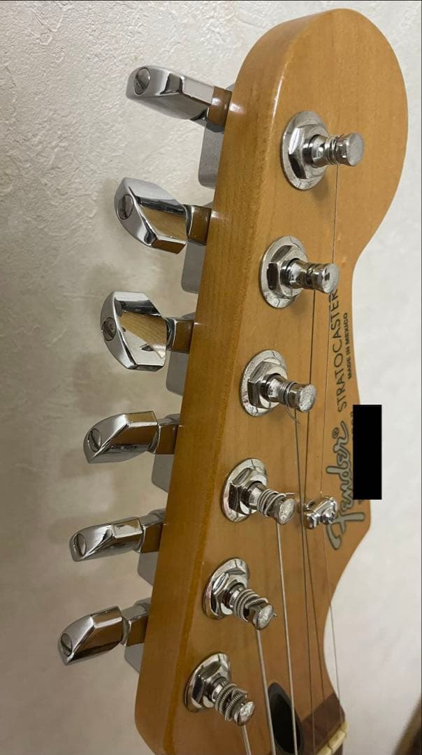 フェンダー　ストラトキャスター　 エレキギター　Fender