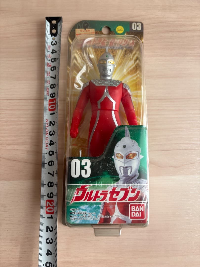 ウルトラマン　ゾフィー　ティガ　ダイナ　セブン　ヒーローシリーズ　フィギュア