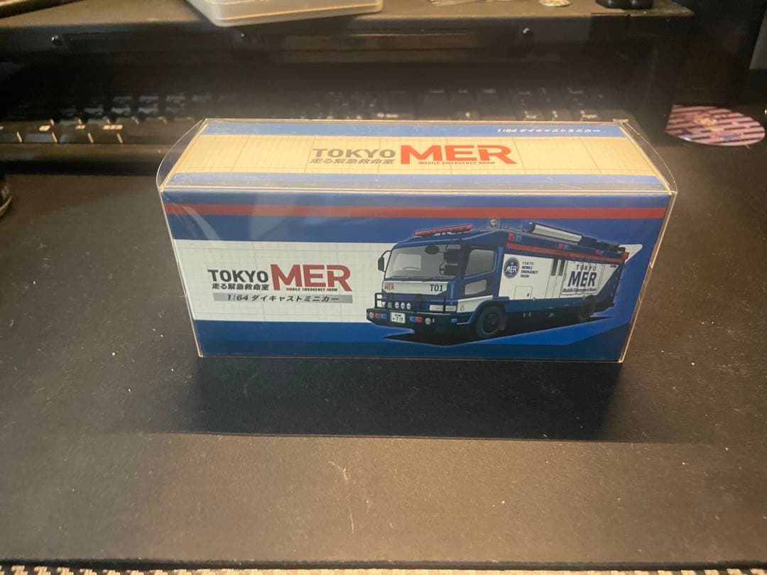 TOKYO MER ミニカー 1/64 スケール