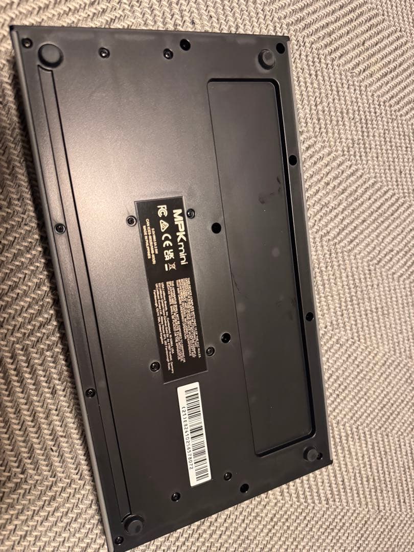 【美品】AKAI MPK mini グレー 25鍵 MIDIキーボード