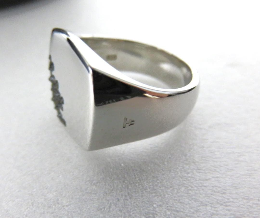 アクセサリー TOM WOOD Cushion Black Molecule Ring 54