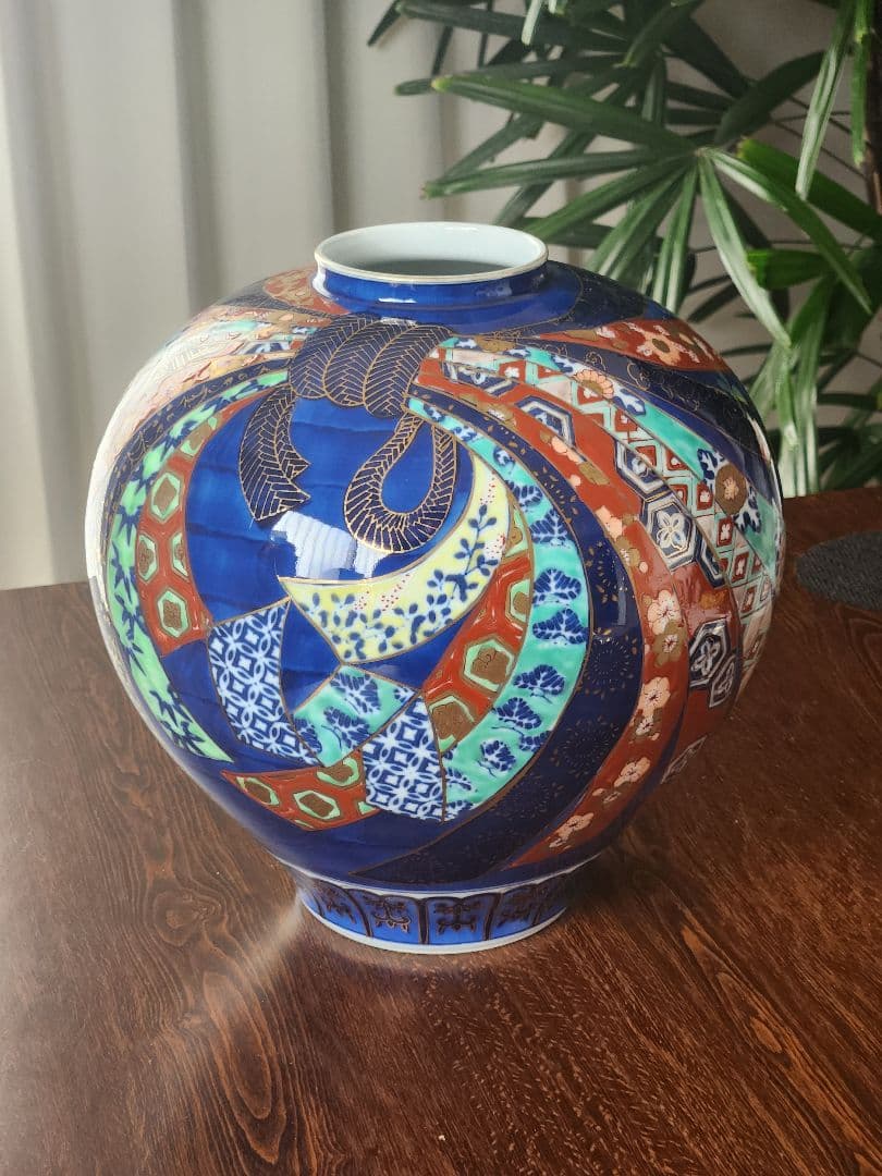 古伊万里　花瓶　壺　有田焼　GOLDIMARI　結び　金襴手　骨董　伊万里焼