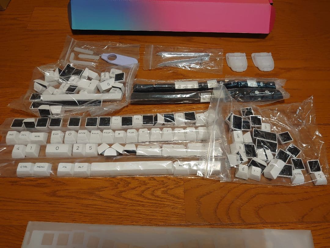 ACR PRO ALICE PLUS ホワイトキーボード 本体