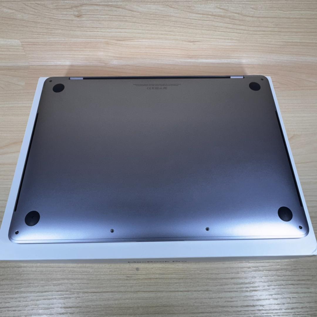 MacBook本体 P346 Apple MacBook Pro i7 16GB 256GB