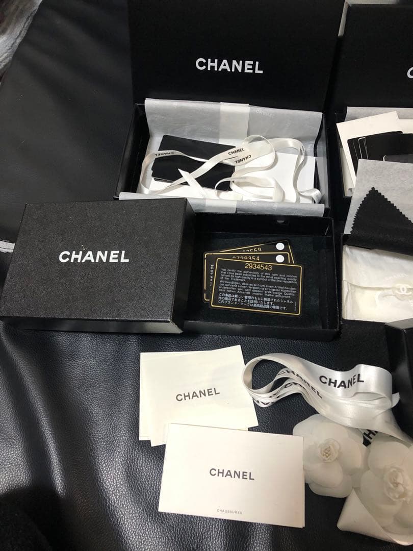 シャネル　バッグ、財布、小物空箱　リボン　ギャランティ　保存袋