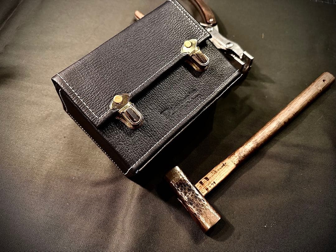 初売！Pvt.Workshop 本革　デッキケース DB08