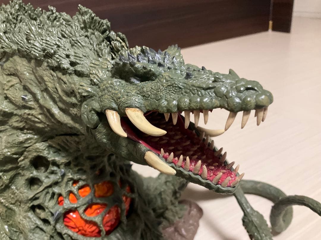 海洋堂ソフトビニールキット　ビオランテ　完成