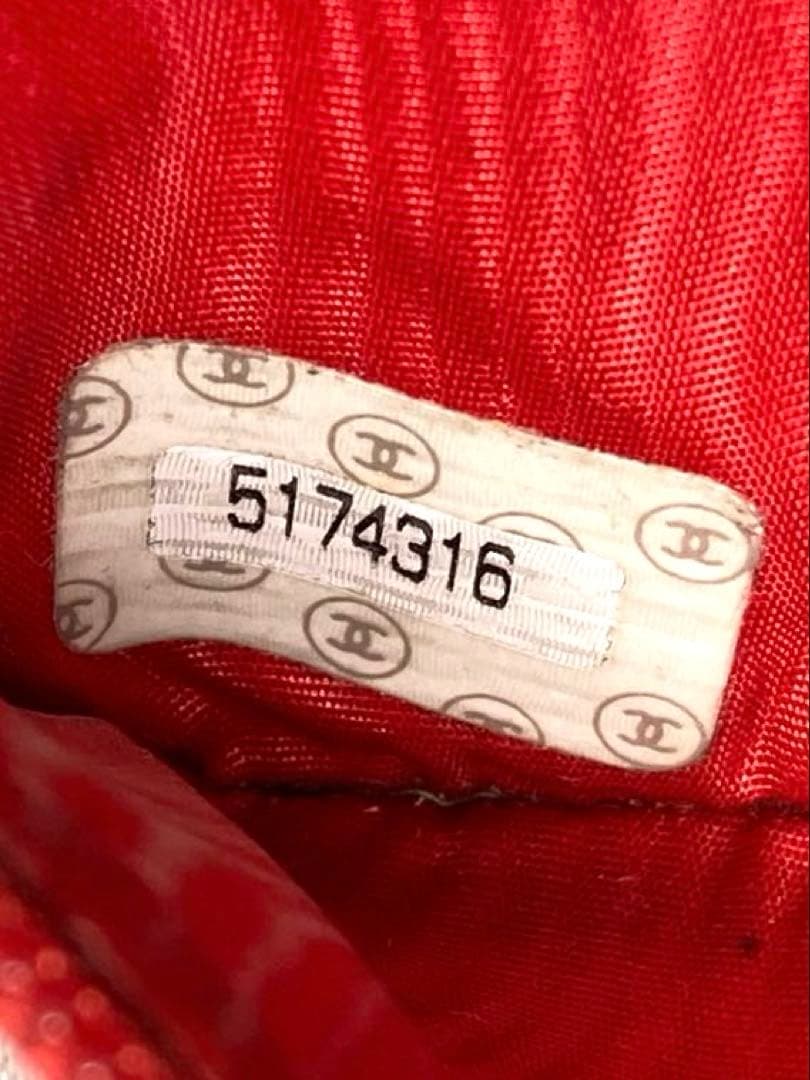 シャネル　キャビアスキン　ココマーク　ポーチ　ケース　カードケース　レッド