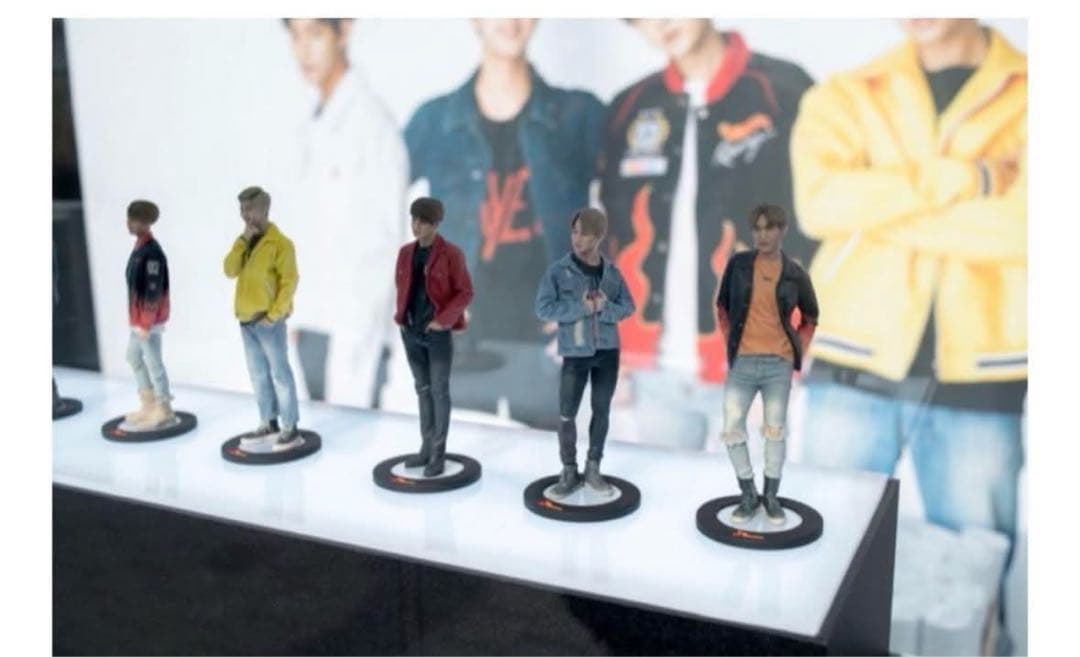 BTS 防弾少年団 SK telecom テレコム公式　フィギュア ソクジン