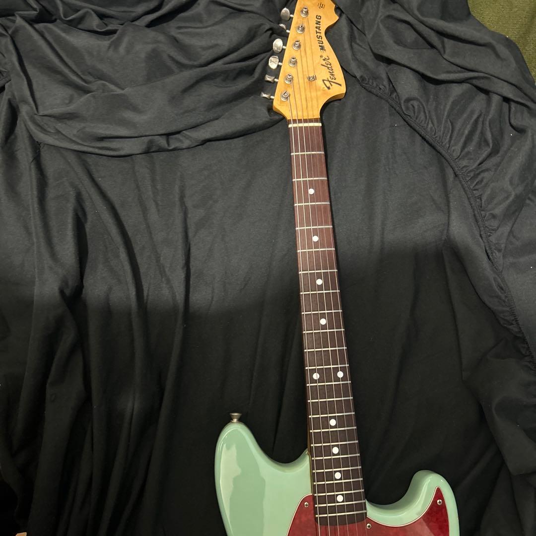 フェンダージャパン　ムスタング　Nシリアル
