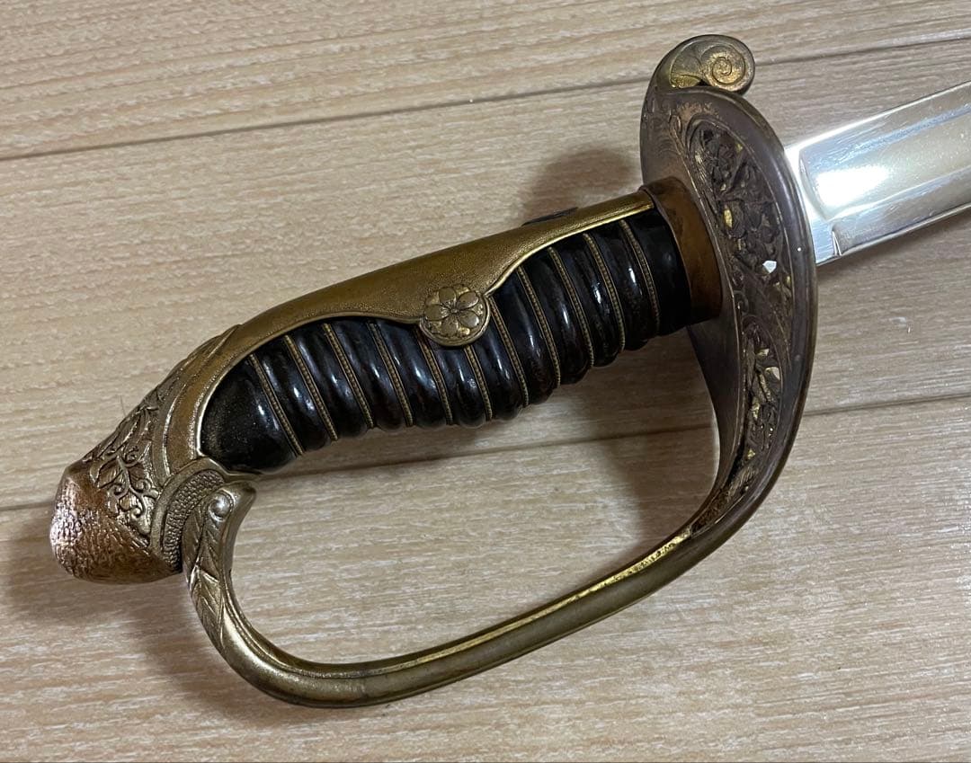 模造刀　美術刀　サーベル　指揮刀　時代武具　B017