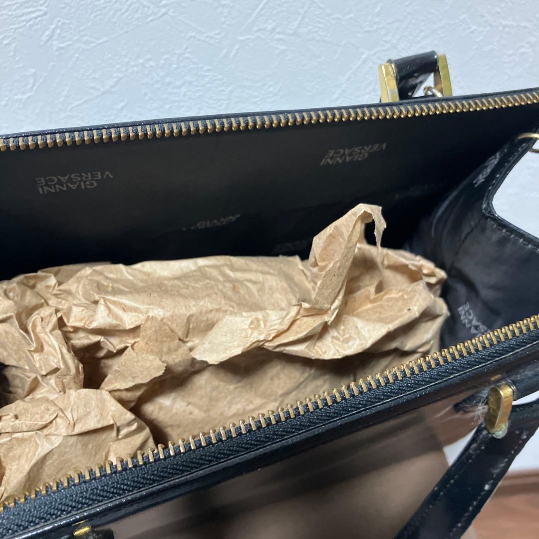 ジャンニヴェルサーチ　サンバースト　ハンドバッグ　レザーw12