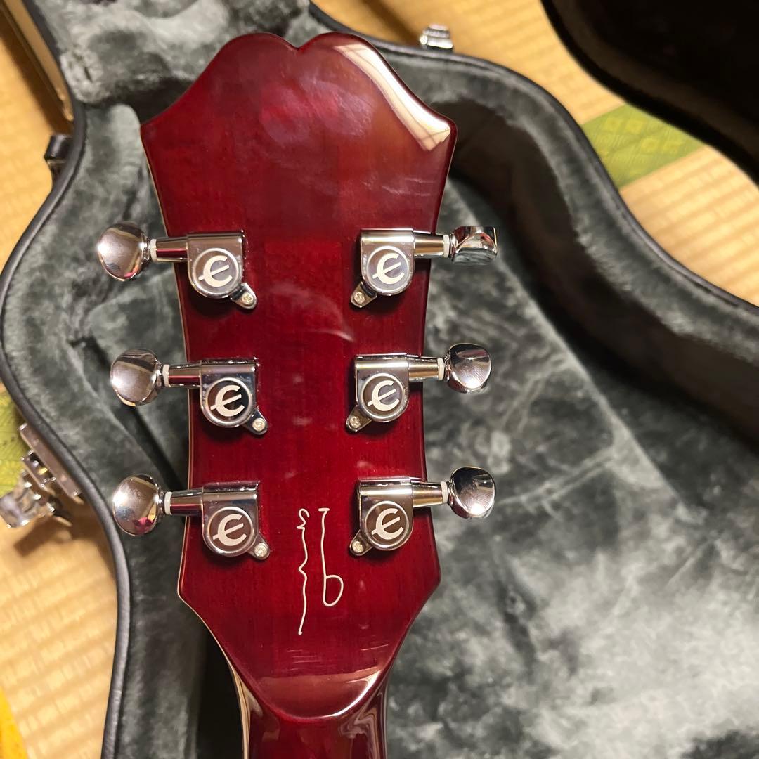 ギター Epiphone Noel Gallagher Riviera