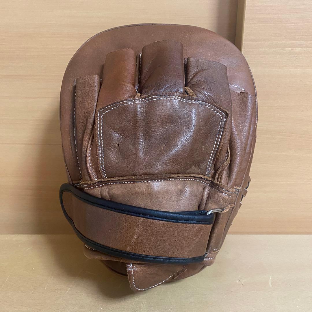 PRO HERITAGE BROWN LEATHER パンチング ミット